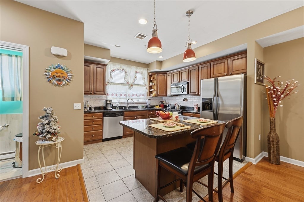 140 Commonwealth Ave #23, North Attleboro, MA, 140 Commonwealth Ave #23, North Attleboro, MA Photo #10