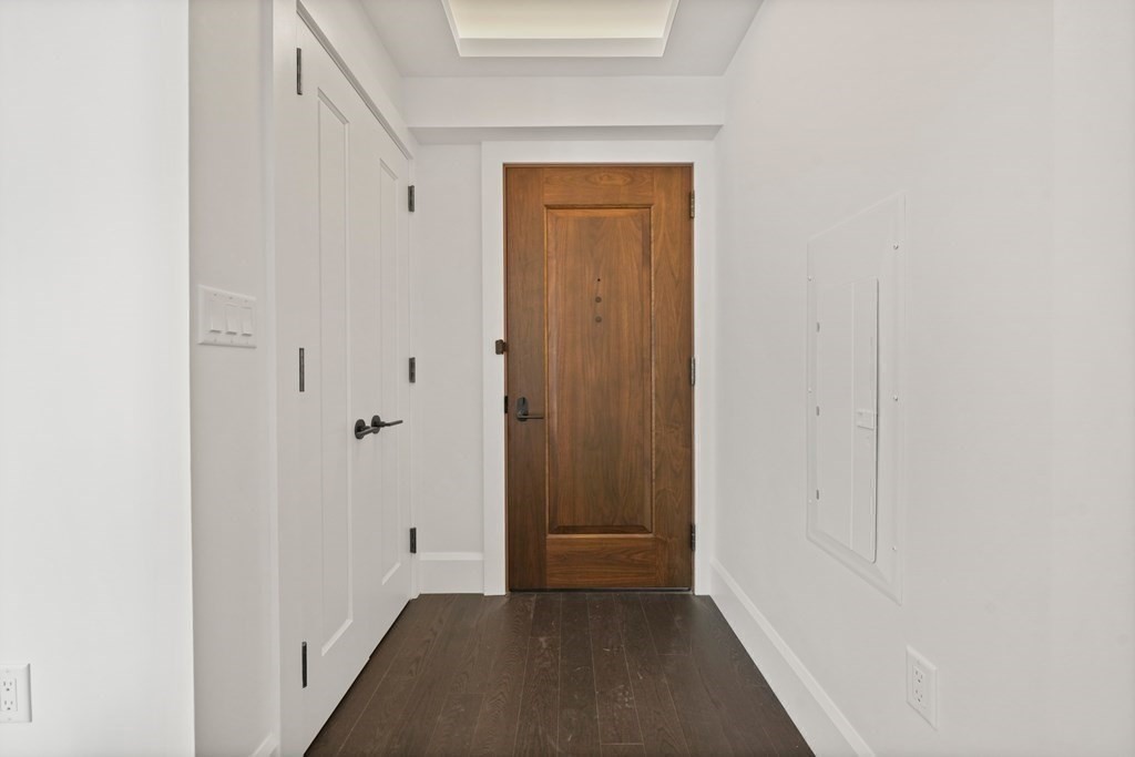 Boston, Massachusetts 02116, United States, 1 Bedroom Bedrooms, ,2 BathroomsBathrooms,Residential,Active,81292