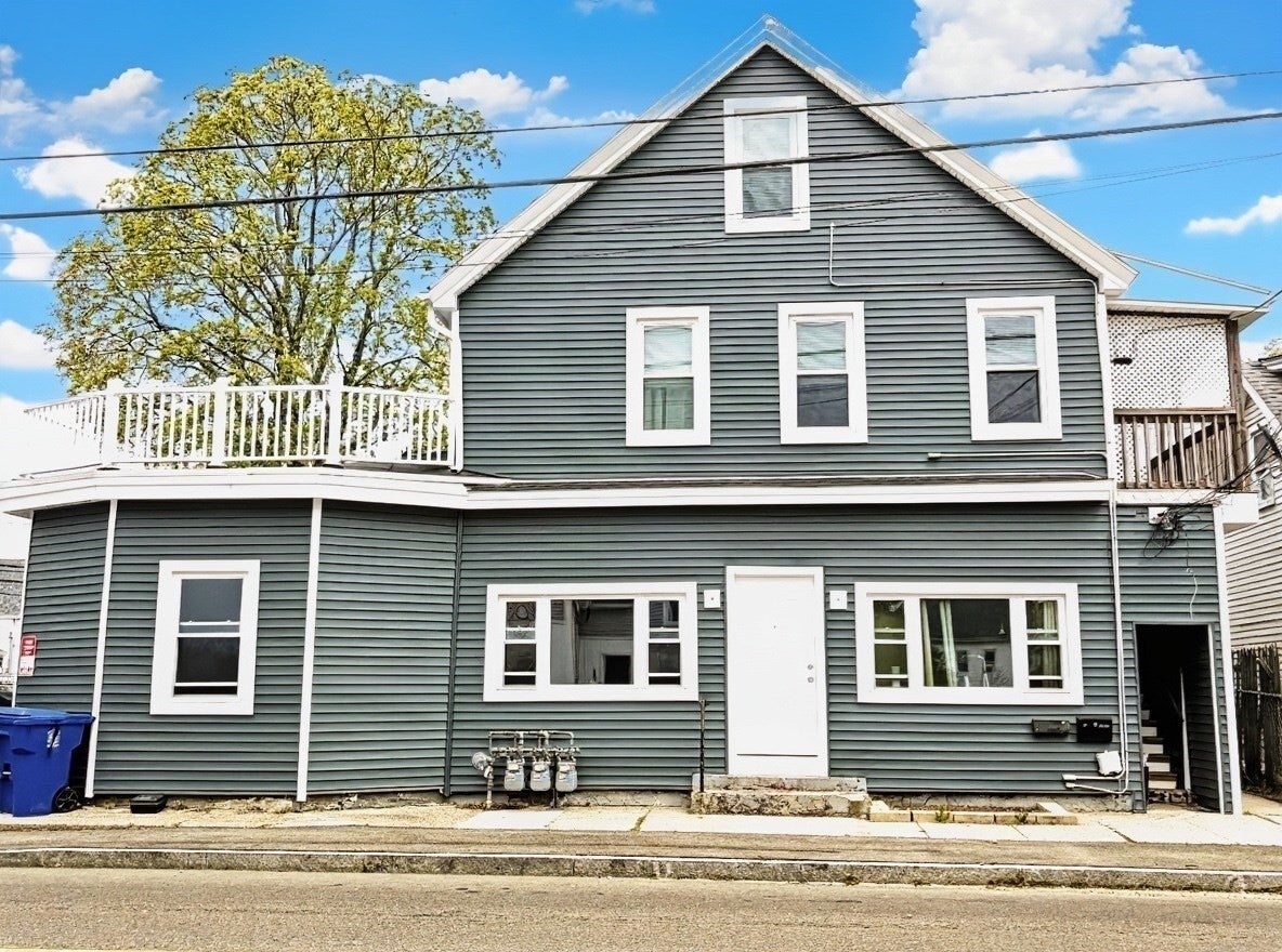 Photo of 579 Bay St, Taunton, MA