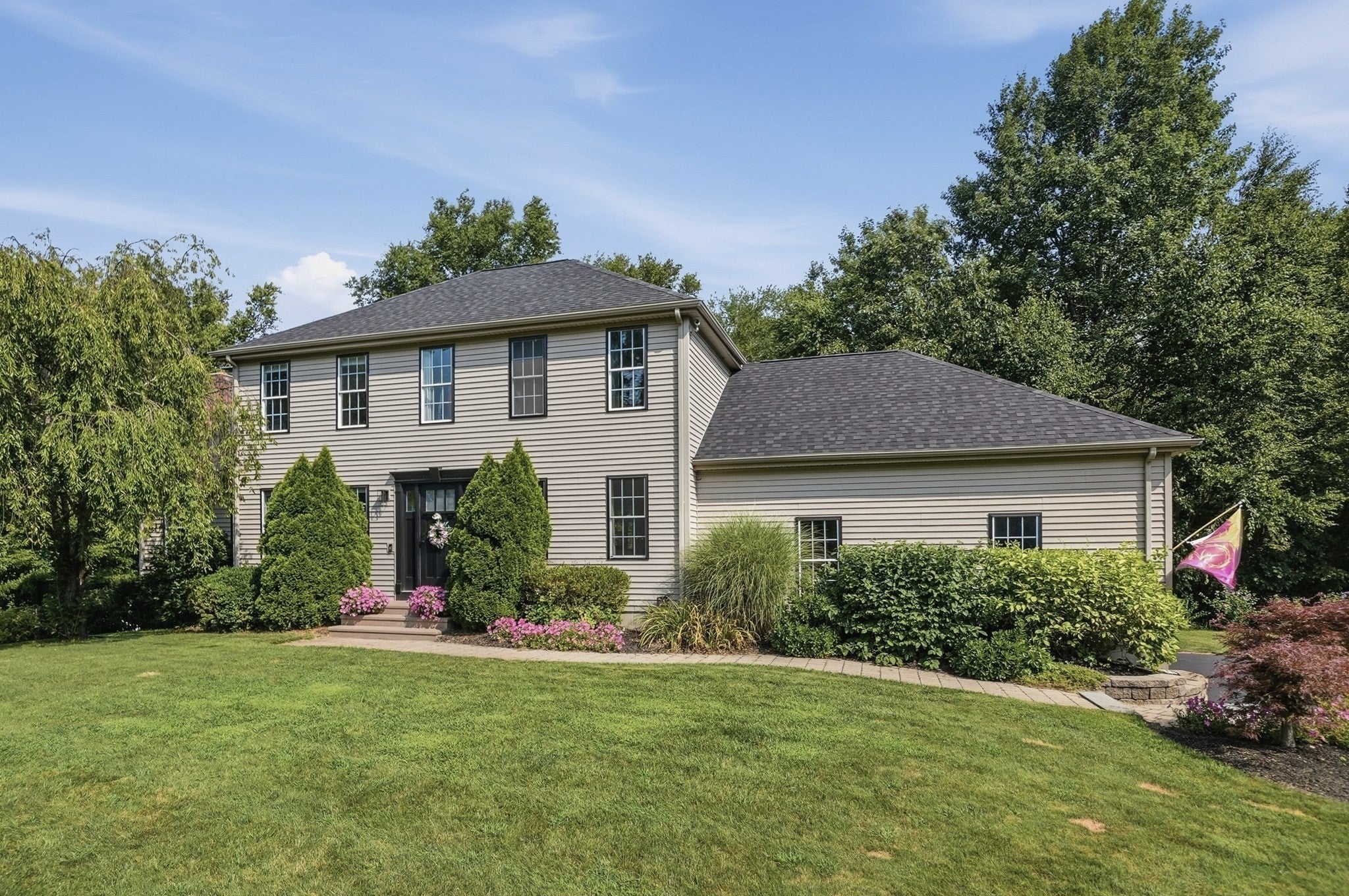 5 Dunny Cove Road, Uxbridge, MA, 5 Dunny Cove Road, Uxbridge, MA Photo #2