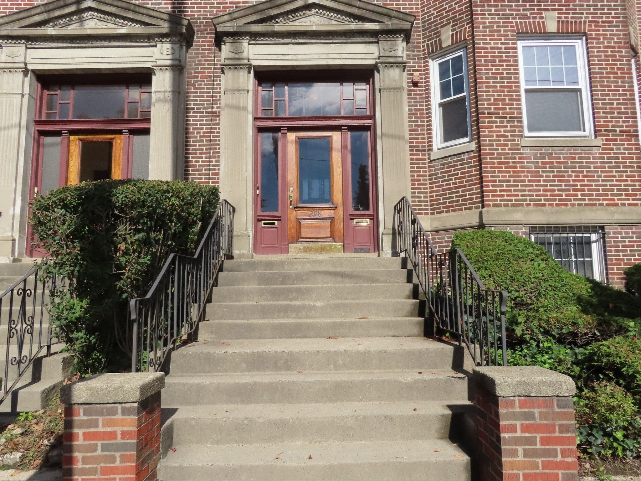 Photo of 298 Mt. Auburn Street, Watertown, MA