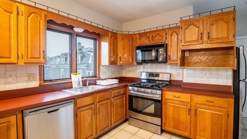 88 Glen St #2, Somerville, MA, 88 Glen St #2, Somerville, MA Photo #5