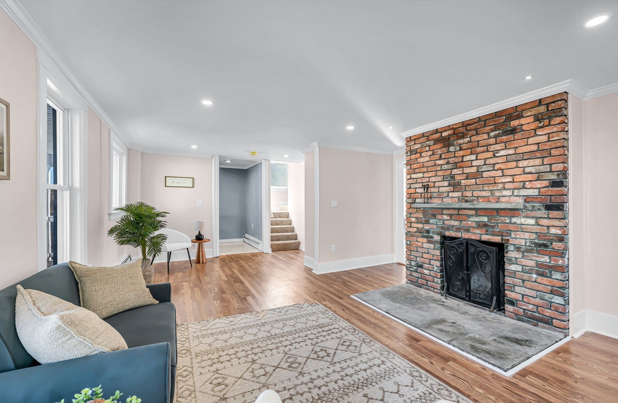 9 Sherburne Ave, Worcester, MA, 9 Sherburne Ave, Worcester, MA Photo #9