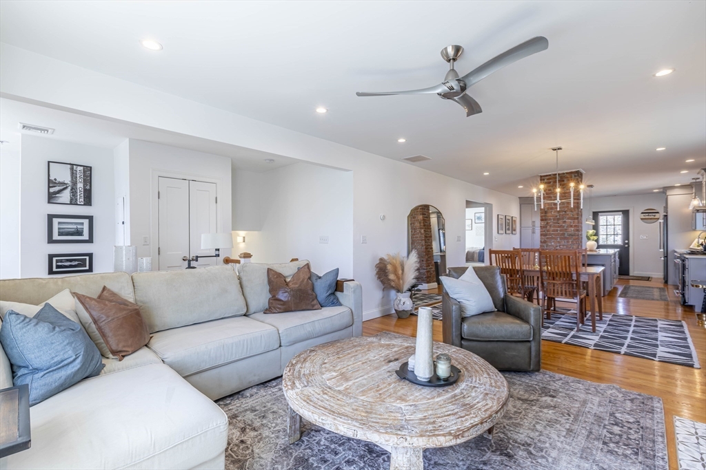 26 Shirley St B