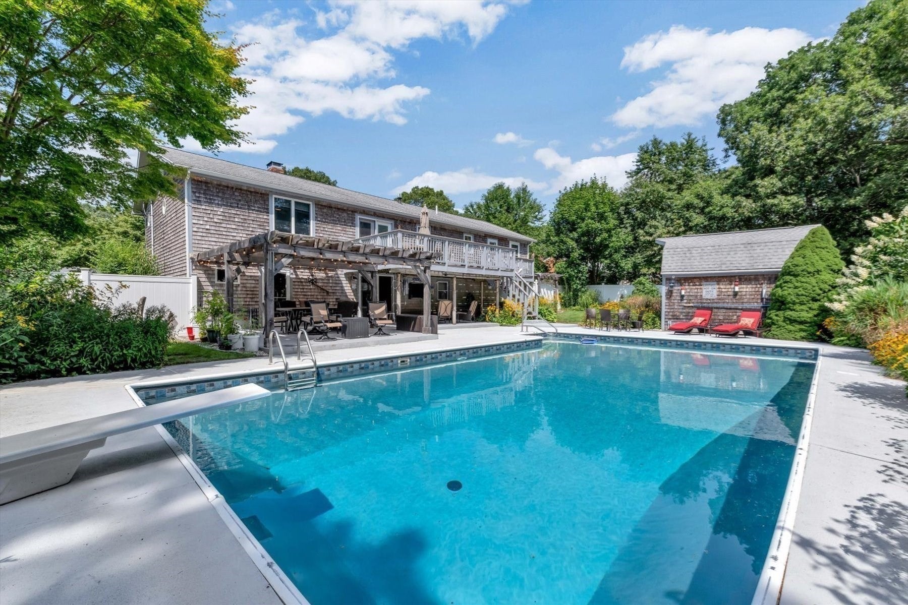 66 Sheaffer Rd, Barnstable, MA Photo #2