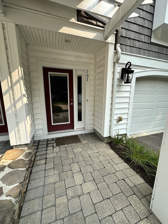 34 Pleasant Street 107