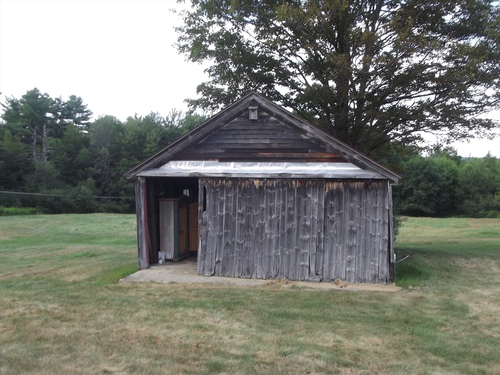 123 Willard Rd