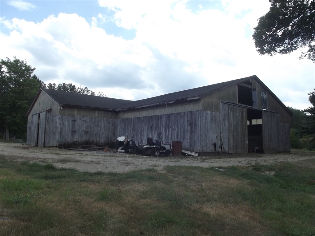 123 Willard Rd