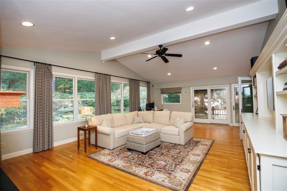 12 Overledge Rd, Manchester, MA, 12 Overledge Rd, Manchester, MA Photo #11