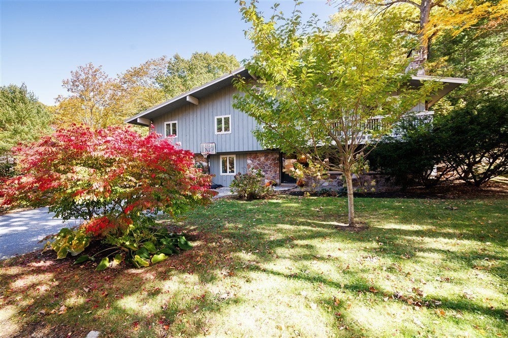12 Overledge Rd, Manchester, MA, 12 Overledge Rd, Manchester, MA Photo #1