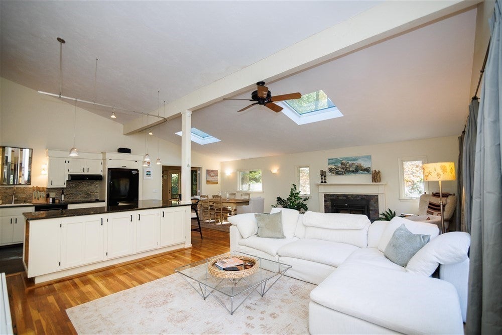 12 Overledge Rd, Manchester, MA, 12 Overledge Rd, Manchester, MA Photo #6