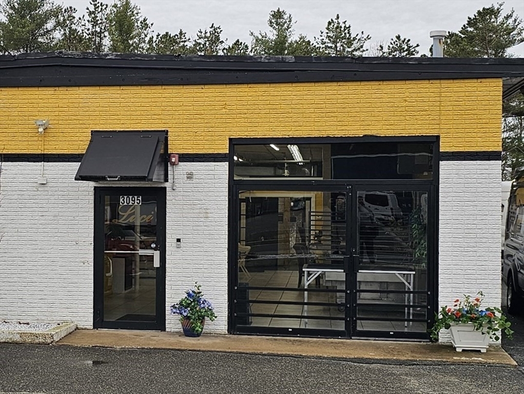 3091-3095 Cranberry Hwy