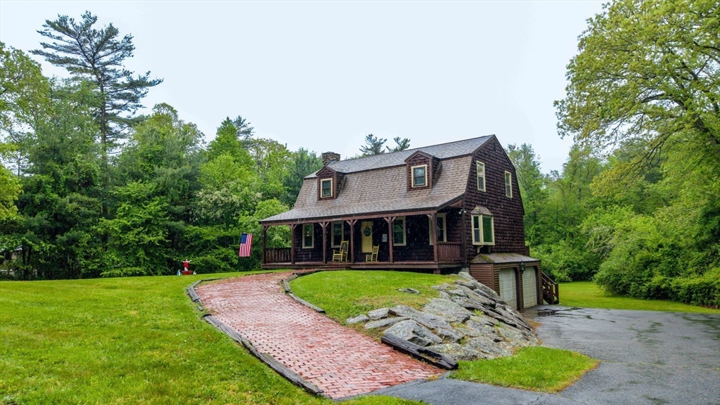 18 Lynn Ellen Dr