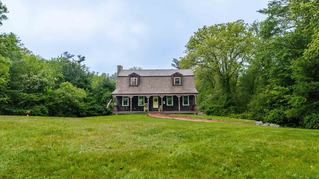 18 Lynn Ellen Dr