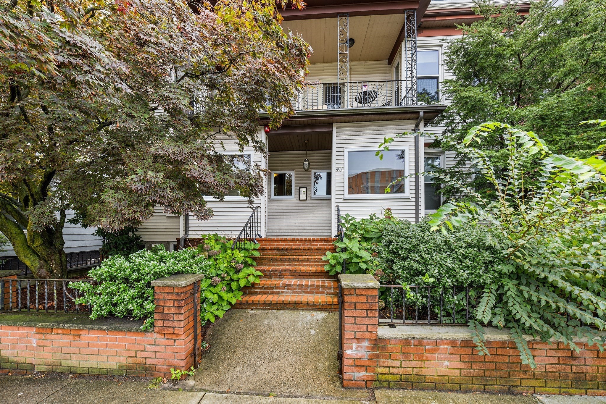 46 Highland Ave #1B, Somerville, MA, 46 Highland Ave #1B, Somerville, MA Photo #1