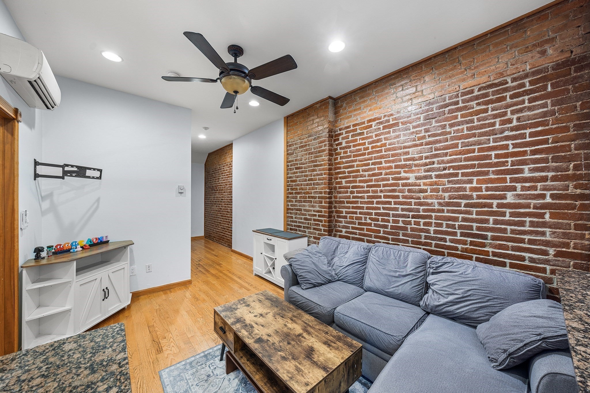 46 Highland Ave #1B, Somerville, MA, 46 Highland Ave #1B, Somerville, MA Photo #4