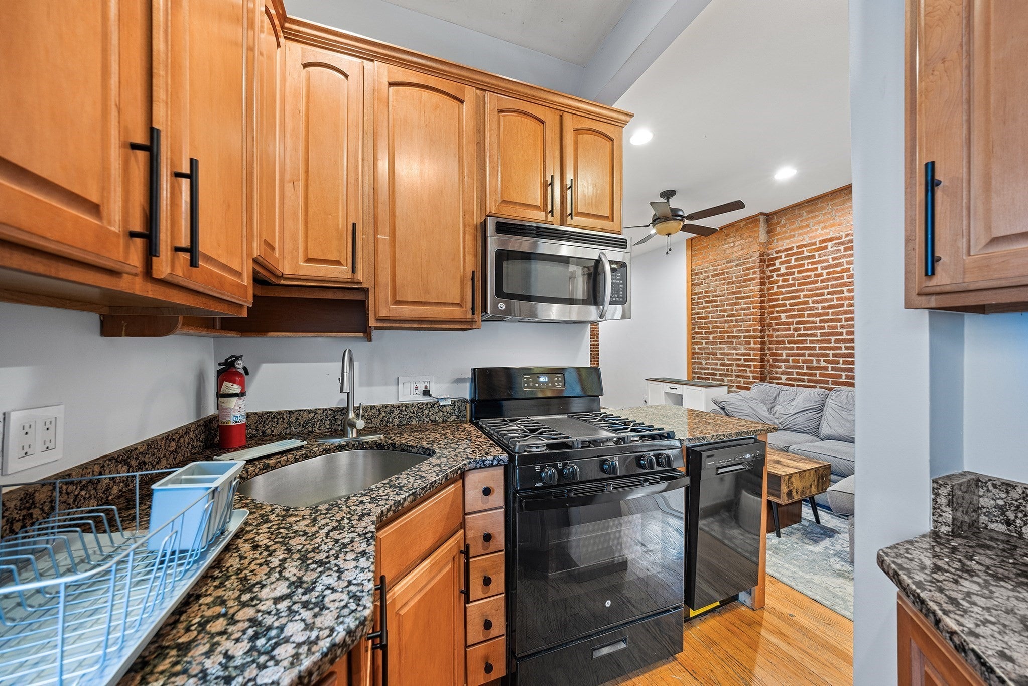 46 Highland Ave #1B, Somerville, MA, 46 Highland Ave #1B, Somerville, MA Photo #11