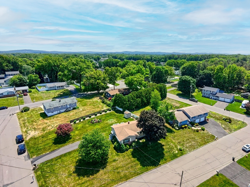 19 Moreau Ct