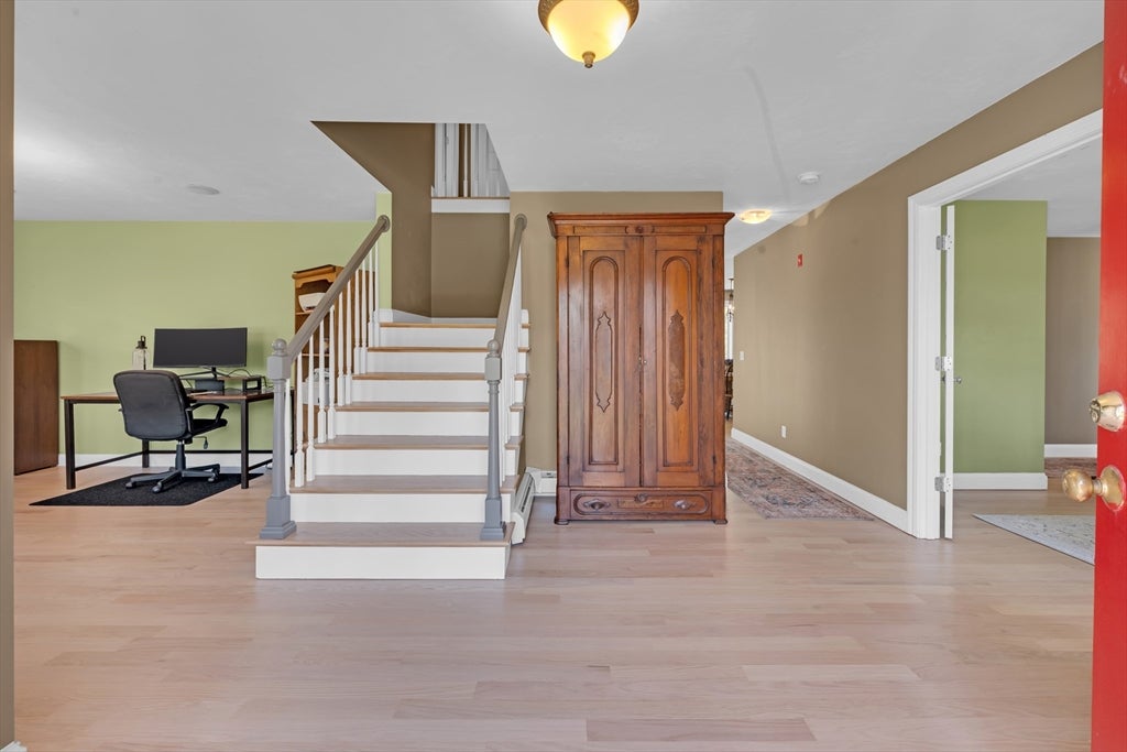 93 Haggerty Rd