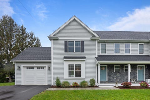 Photo of 413 South St #413, Foxboro, MA 02035 (MLS # 73543852)