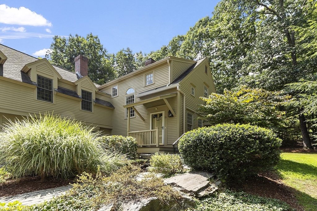 73 Royal Fern Dr 73