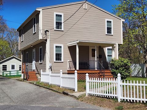 Photo of 138 Lakehurst Ave, Weymouth, MA 02189 (MLS # 73511505)