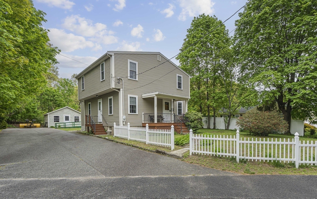 138 Lakehurst Ave
