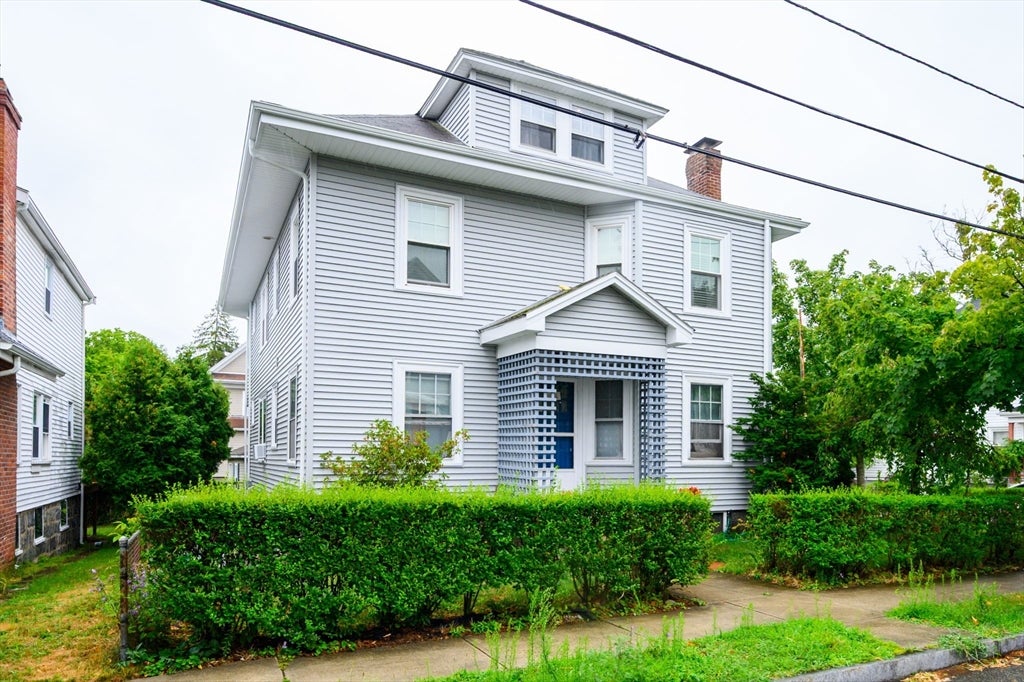 Photo of 37 Davis St, Quincy, MA