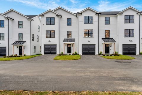 32 Birch Brook Road 22 Lynn MA 01905