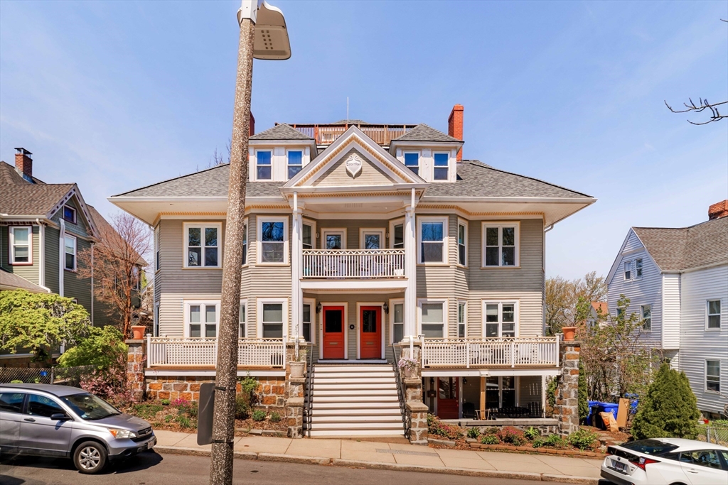 Photo of 60 Dracut Street, Boston, MA