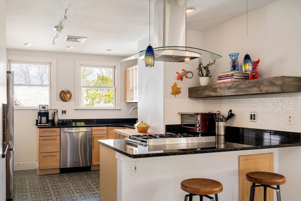 60 Dracut Street #5, Boston, MA Photo #17
