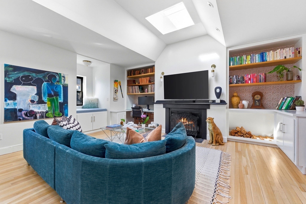 552 Columbus Ave Unit 6
