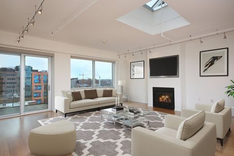 Photo of 25 Channel Center St #PH204, Boston, MA 02210 (MLS # 73451038)