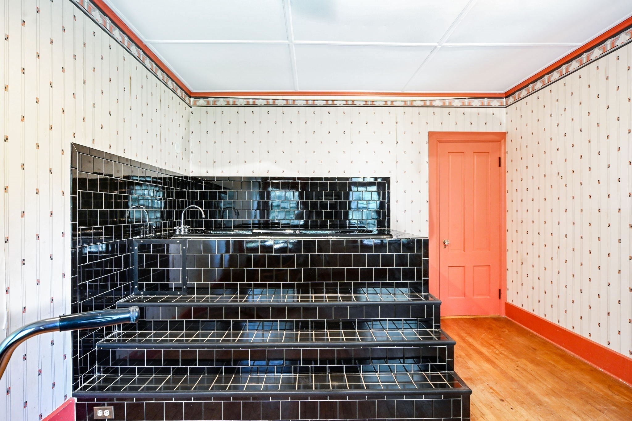 30 Arnold Place, New Bedford, MA, 30 Arnold Place, New Bedford, MA Photo #22