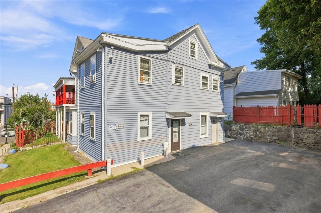 427 Broadway