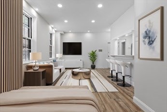 17 Bowdoin St 1B