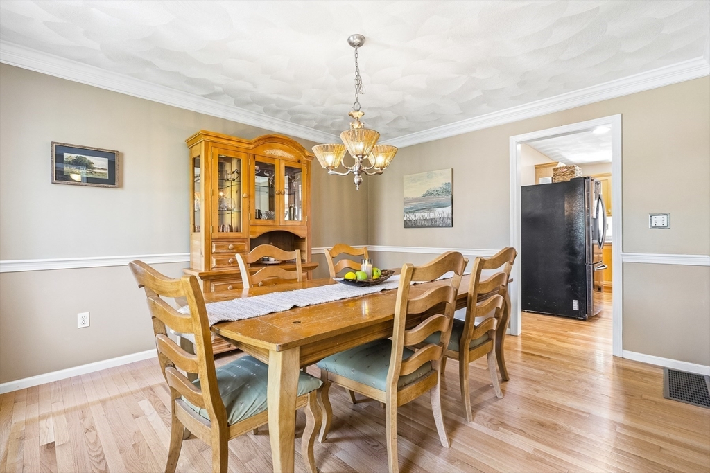 1 Tallowood Ln, Amesbury, MA Photo #20