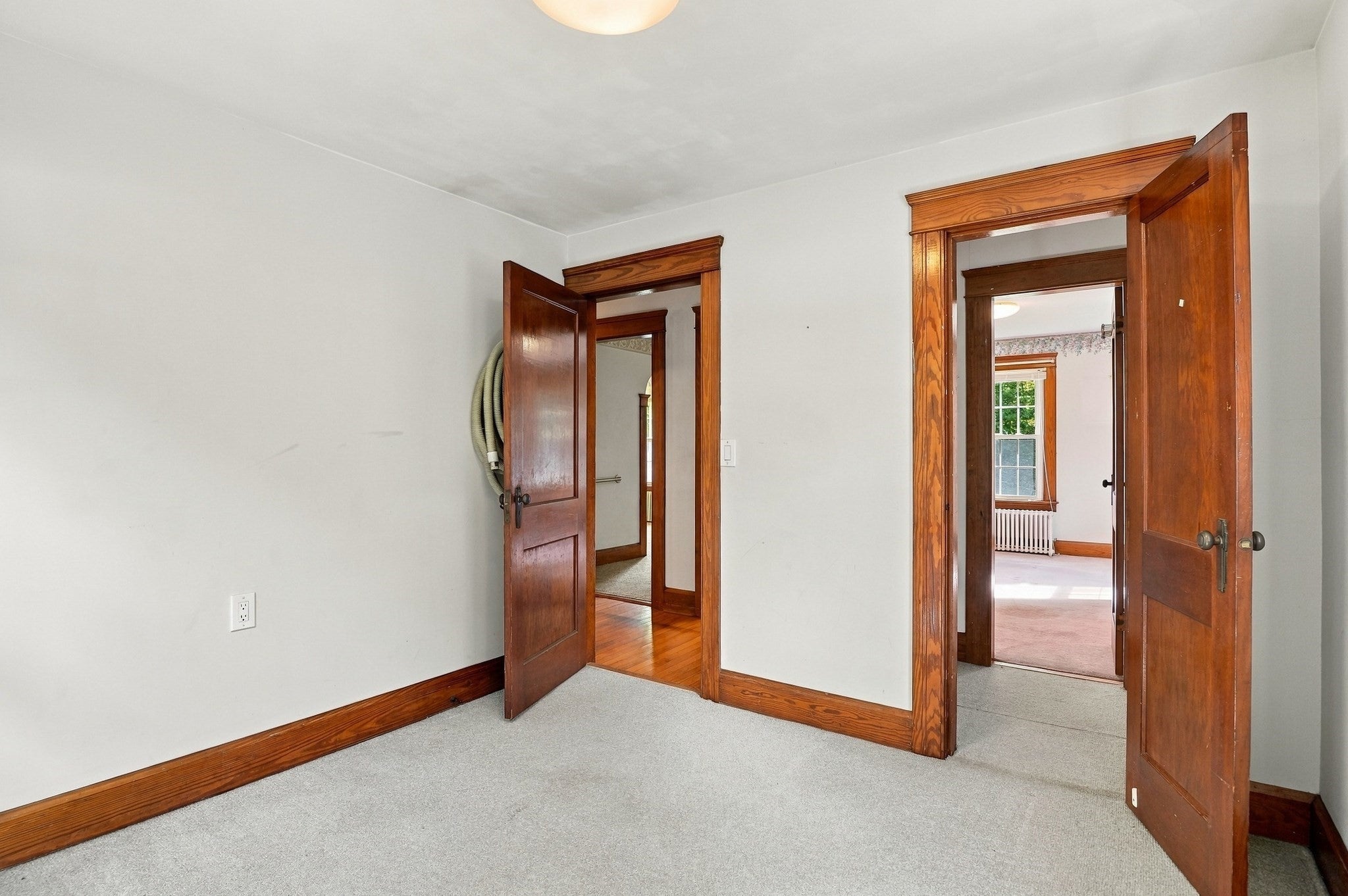 416 Rochdale St, Auburn, MA, 416 Rochdale St, Auburn, MA Photo #27