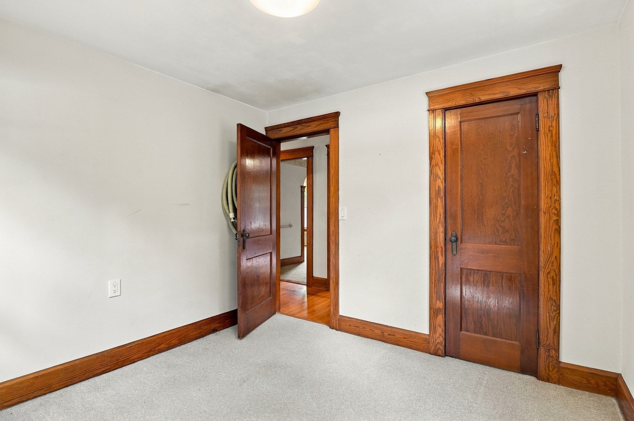 416 Rochdale St, Auburn, MA, 416 Rochdale St, Auburn, MA Photo #25