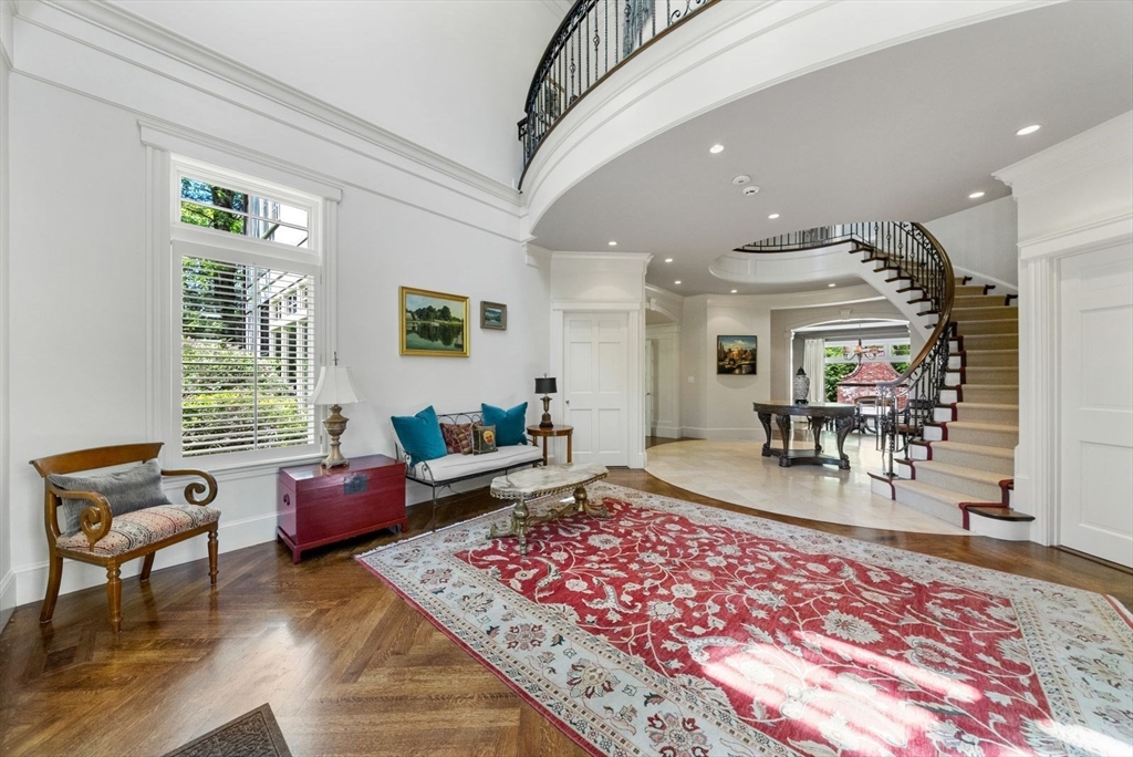 11 Greylock Rd