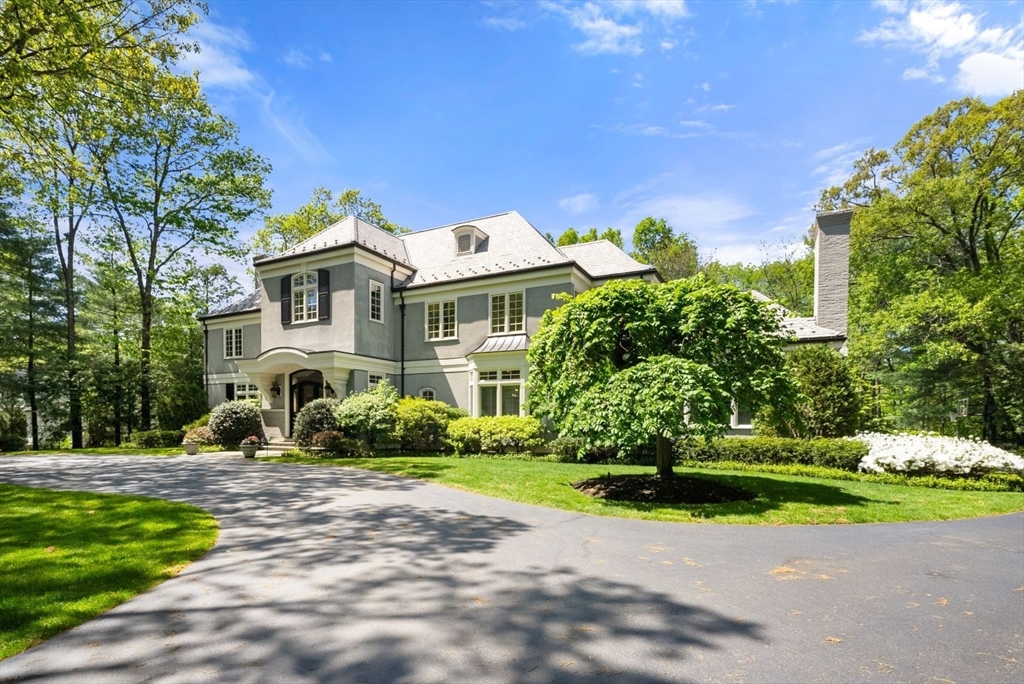 11 Greylock Rd