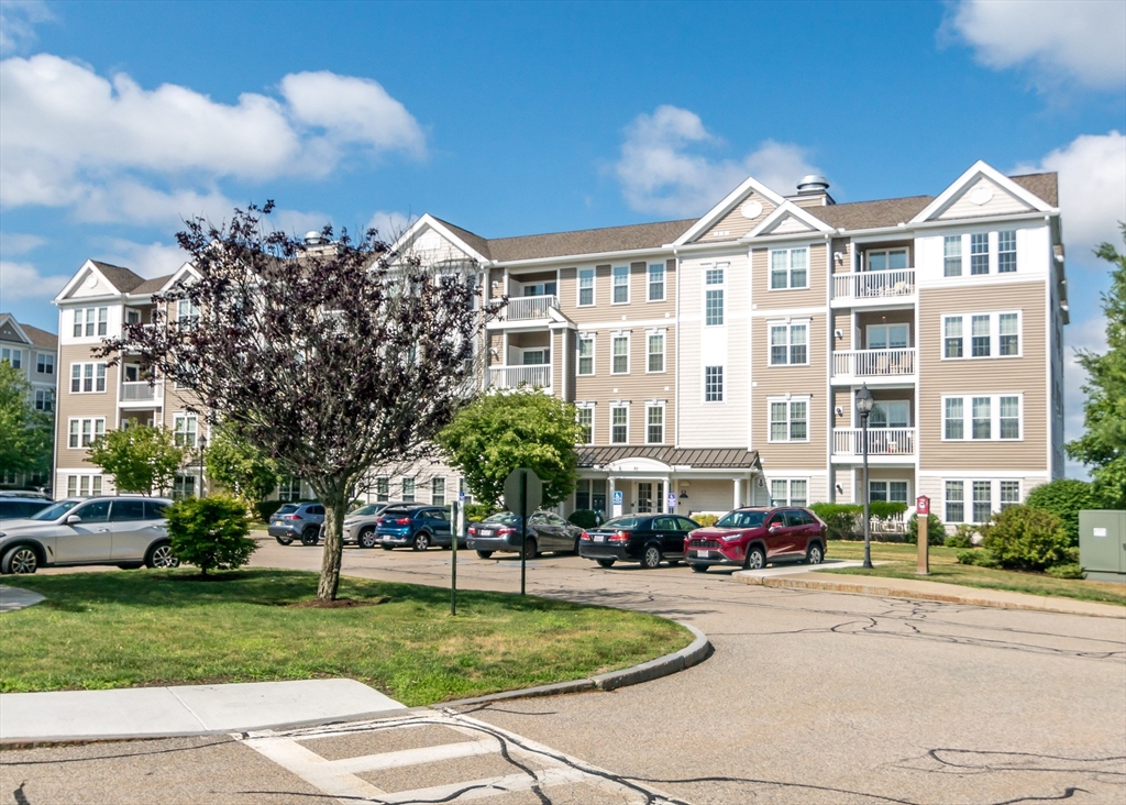 87 Clocktower Drive 203