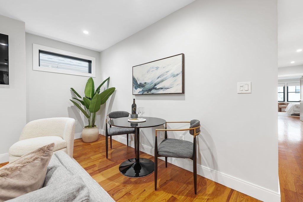 113-115 Falcon Street 113-2