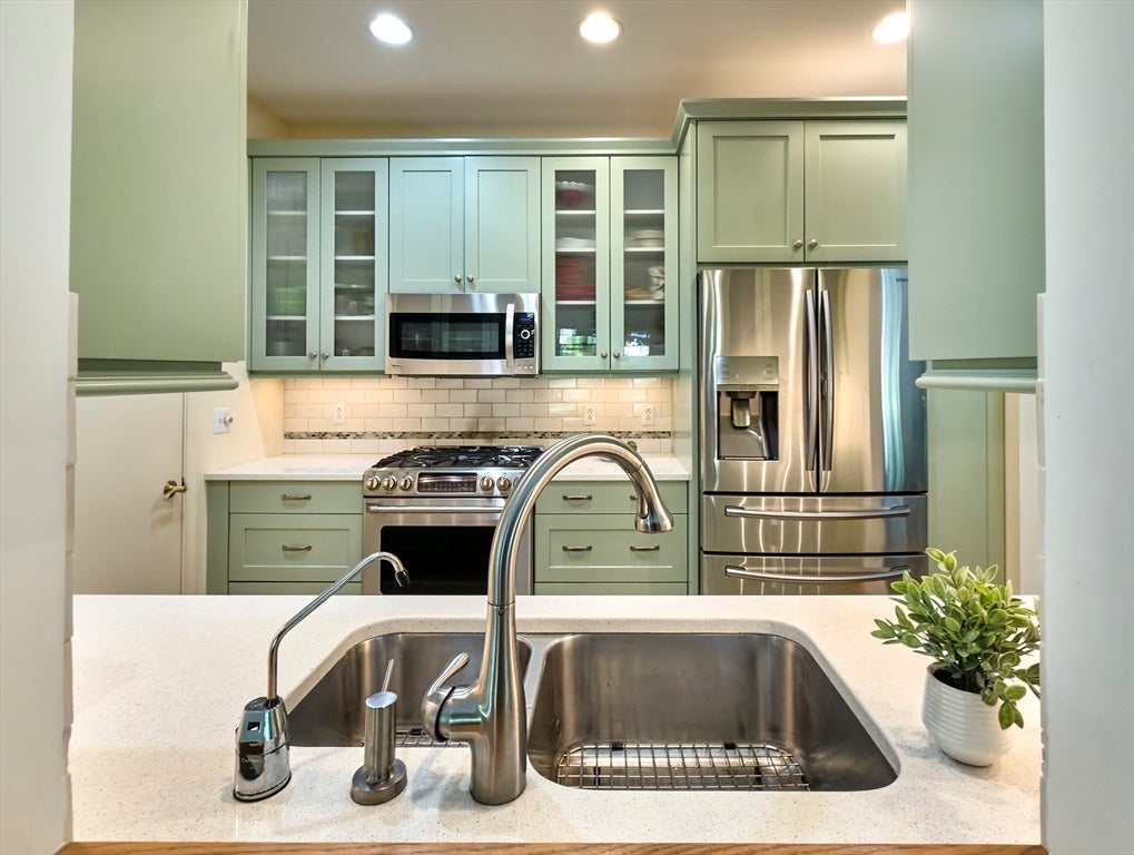 11 Prospect Hill #8, Stockbridge, MA, 11 Prospect Hill #8, Stockbridge, MA Photo #20