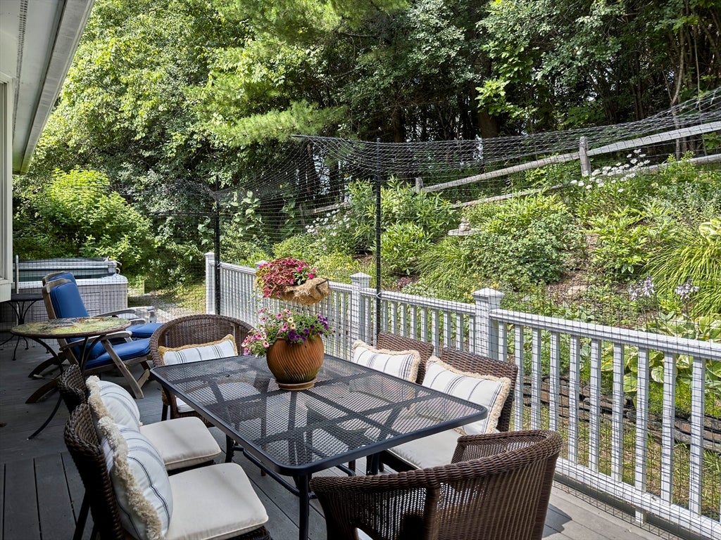 11 Prospect Hill #8, Stockbridge, MA, 11 Prospect Hill #8, Stockbridge, MA Photo #6