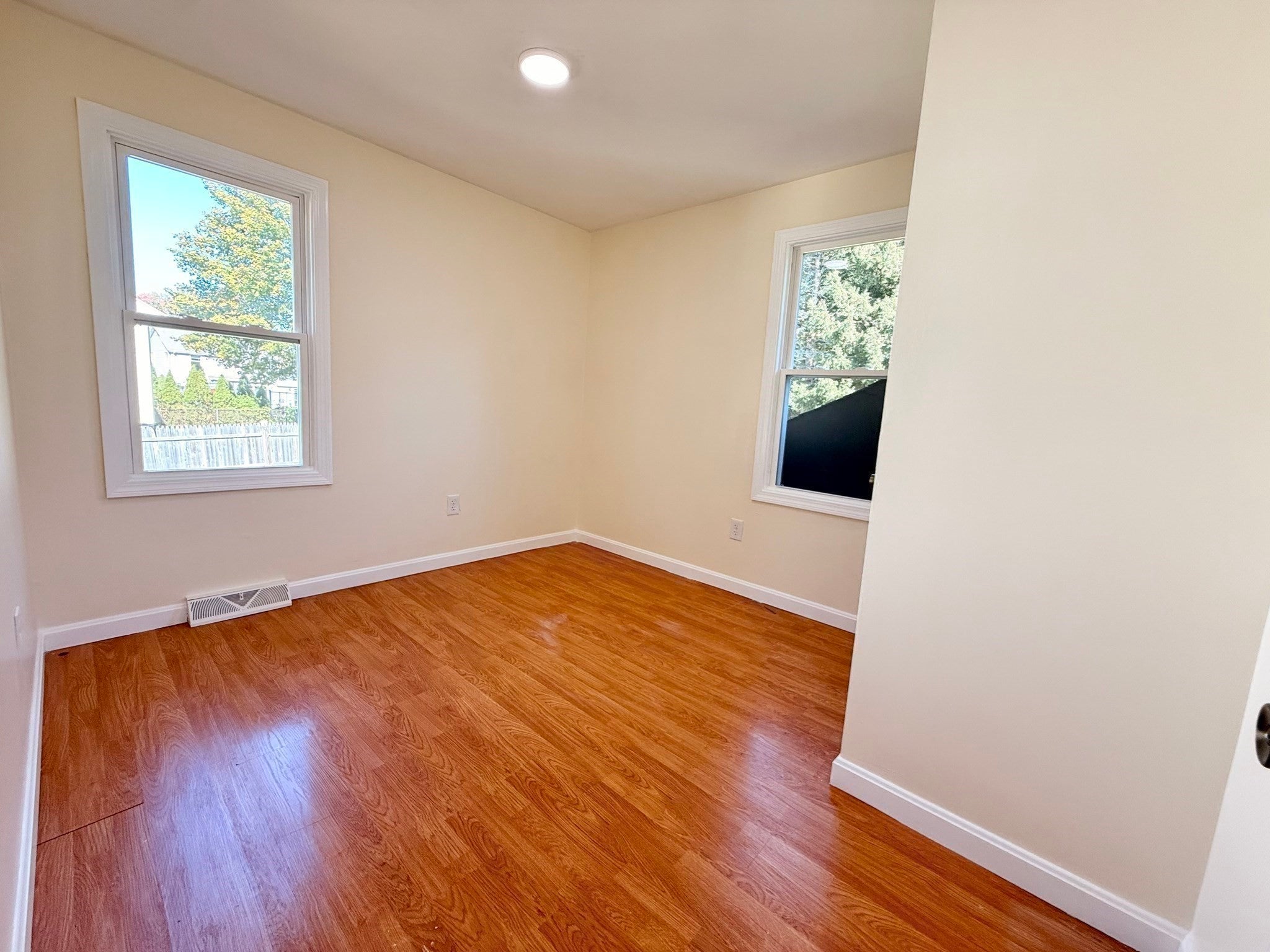 90 George St, Brockton, MA Photo #22