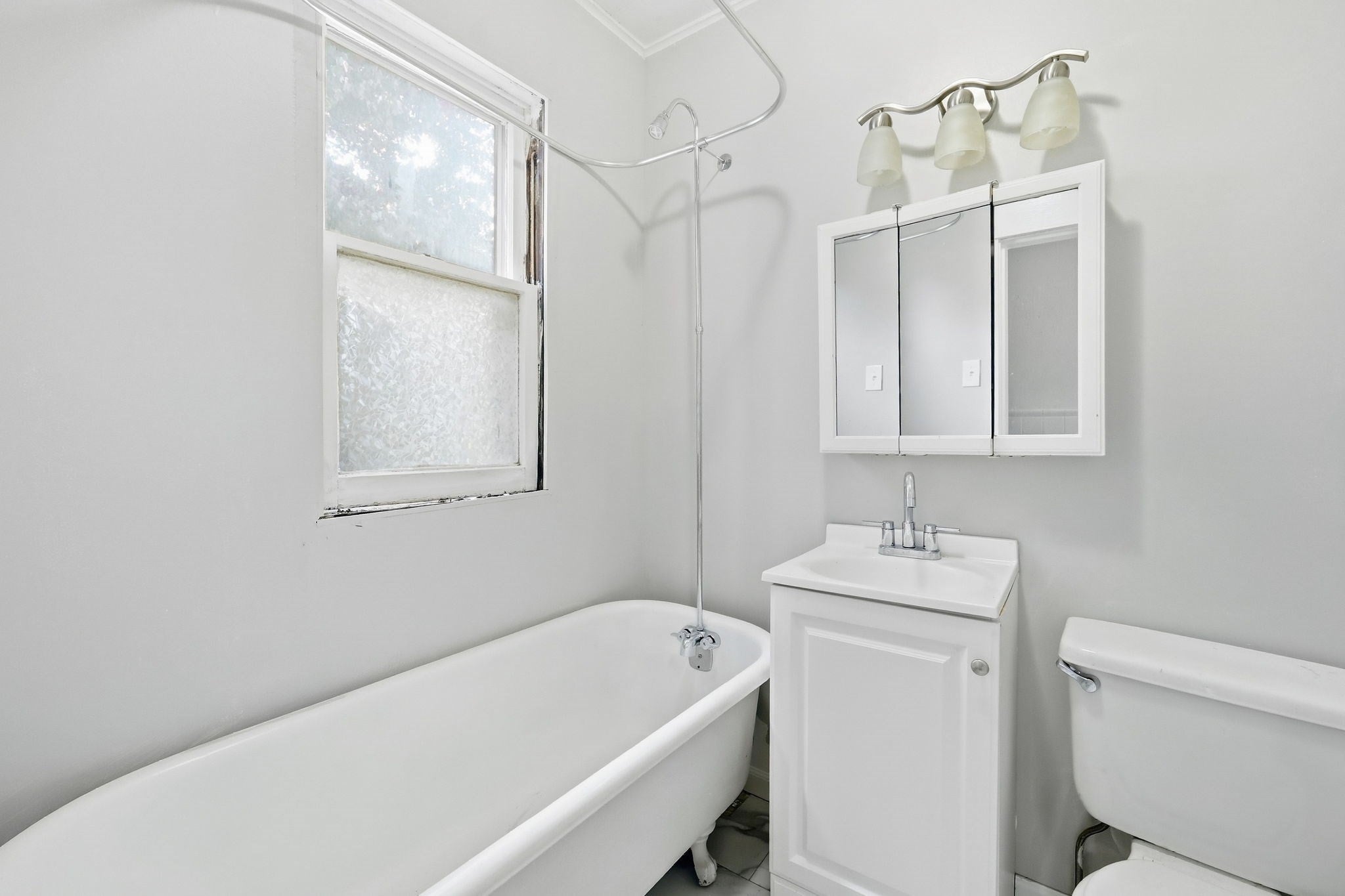 20 Rathburn St, Chicopee, MA, 20 Rathburn St, Chicopee, MA Photo #17