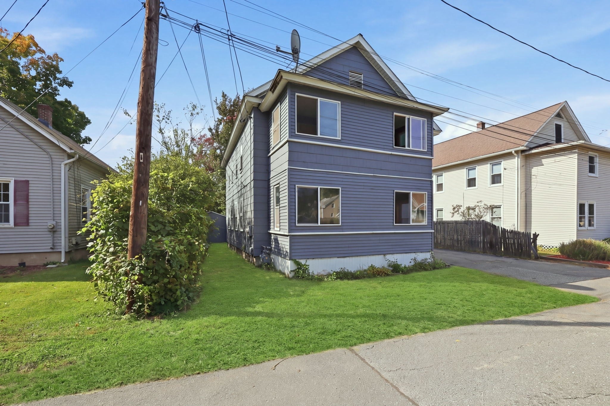 20 Rathburn St