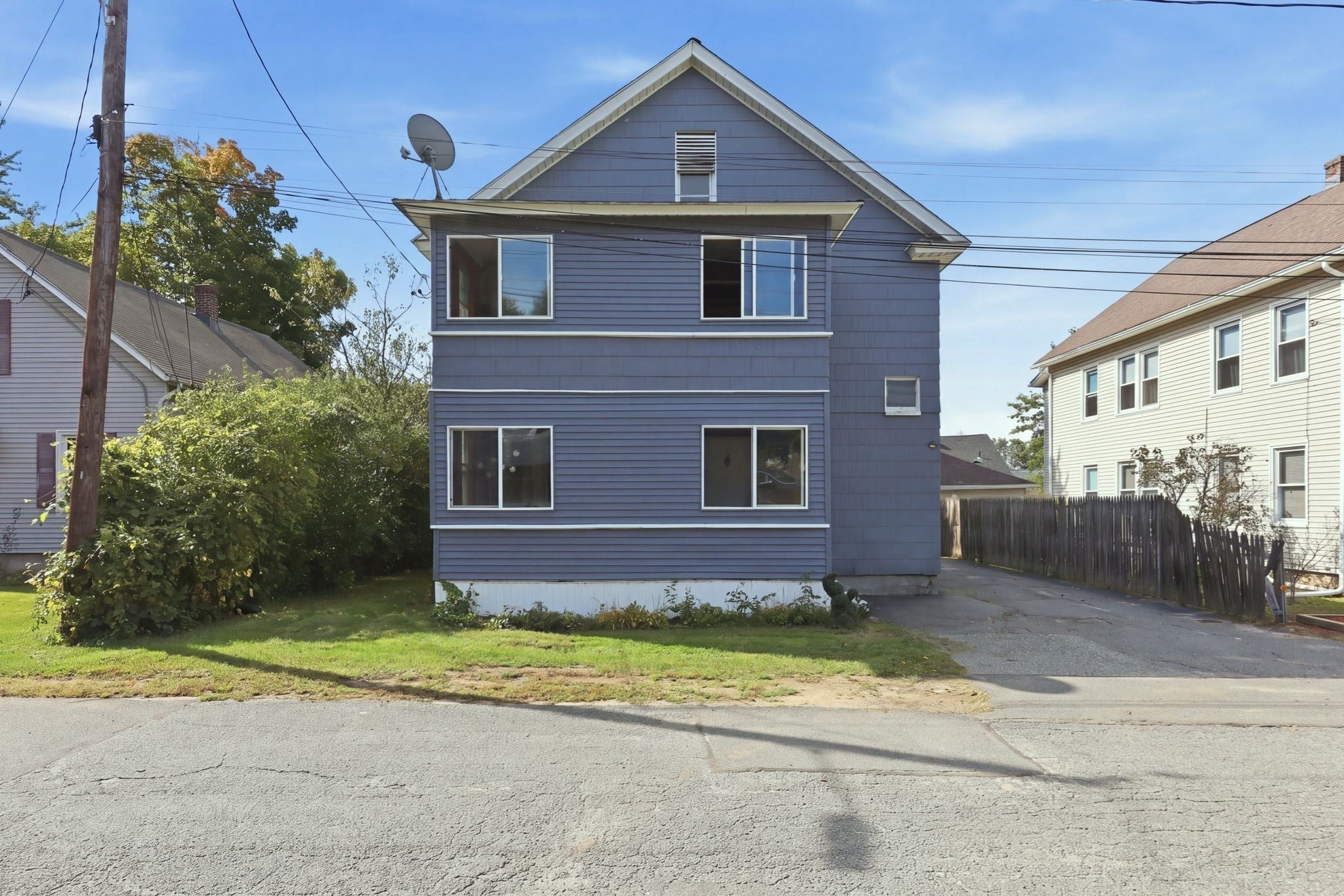 20 Rathburn St, Chicopee, MA, 20 Rathburn St, Chicopee, MA Photo #1