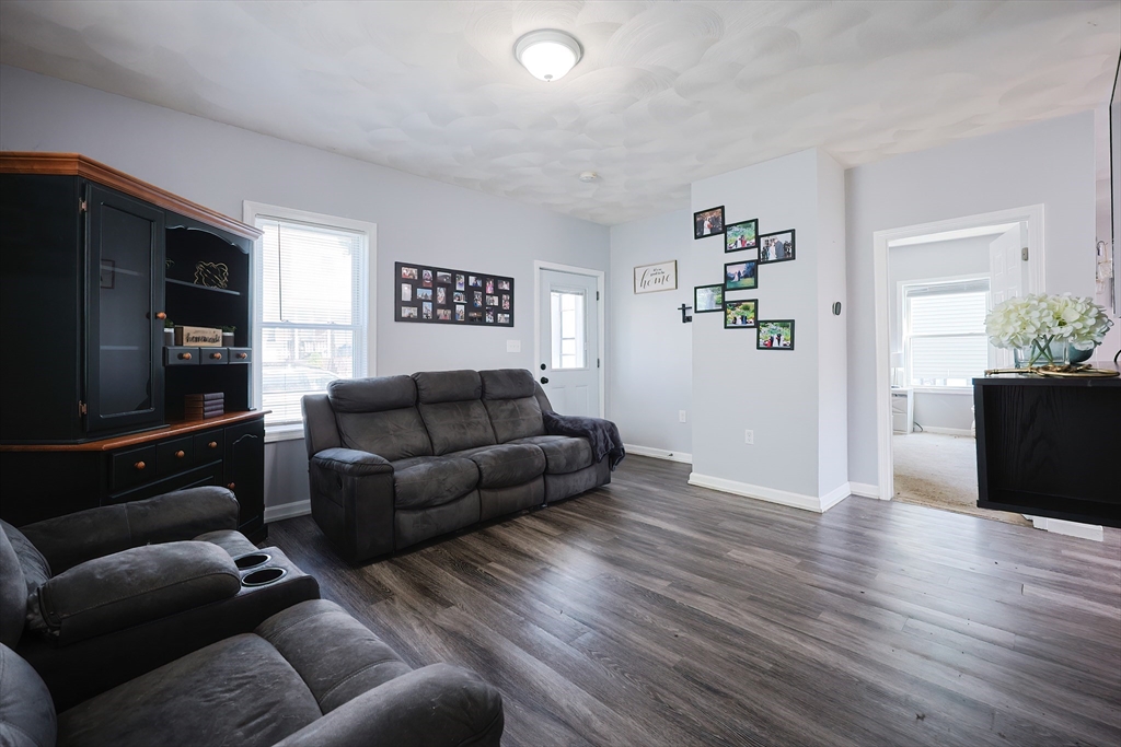 23 Woodland Ct